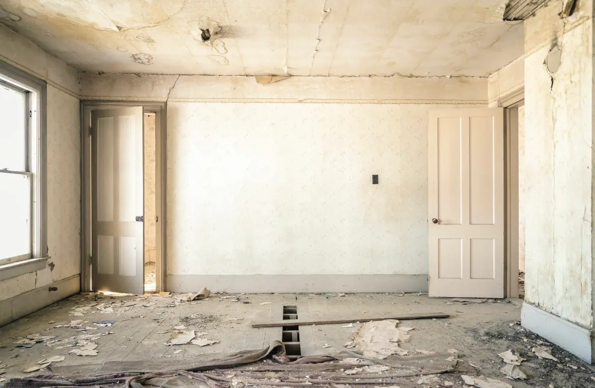 Waste disposal crew managing a cleanout project in Brent